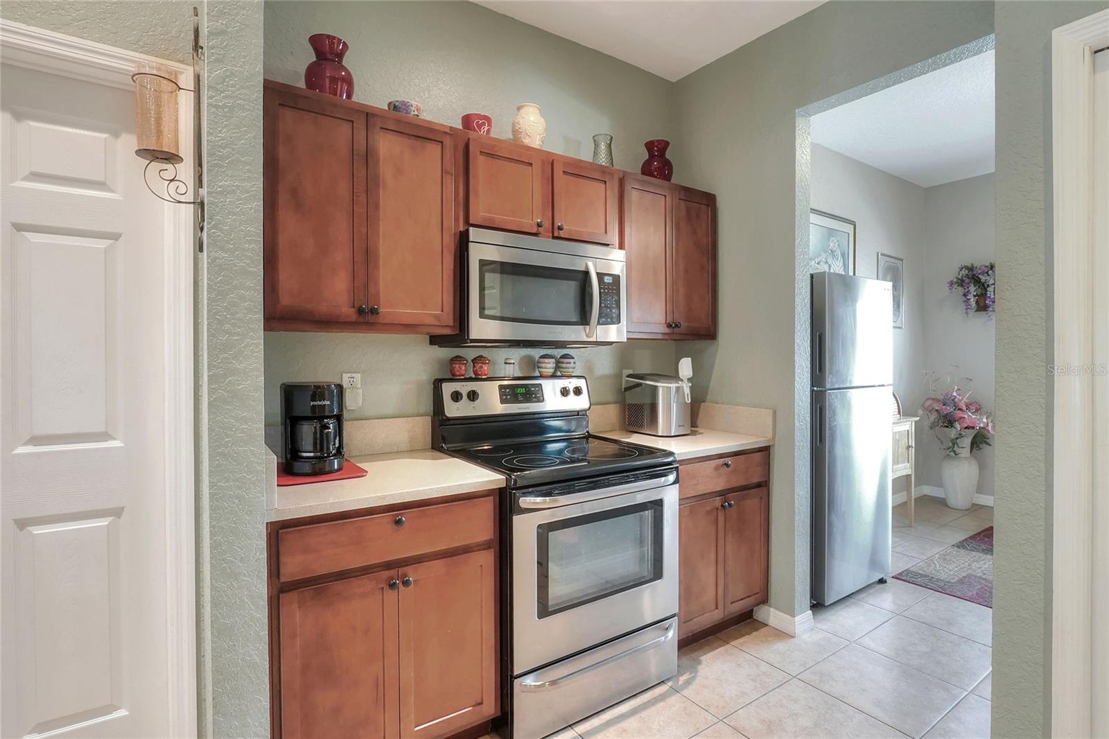 Image 13 of 52 For 930 Princeton Manor Lane
