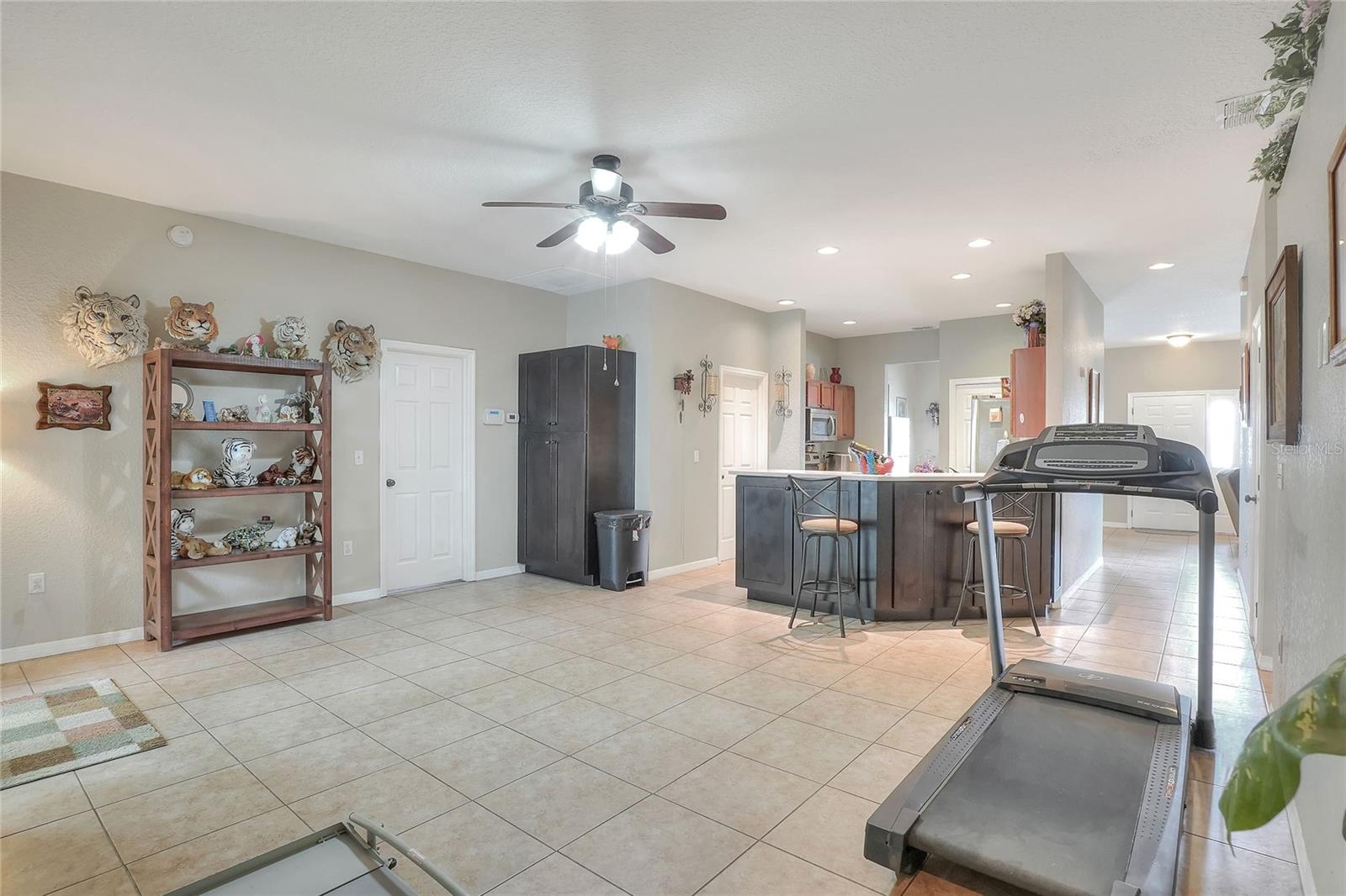 Image 20 of 52 For 930 Princeton Manor Lane