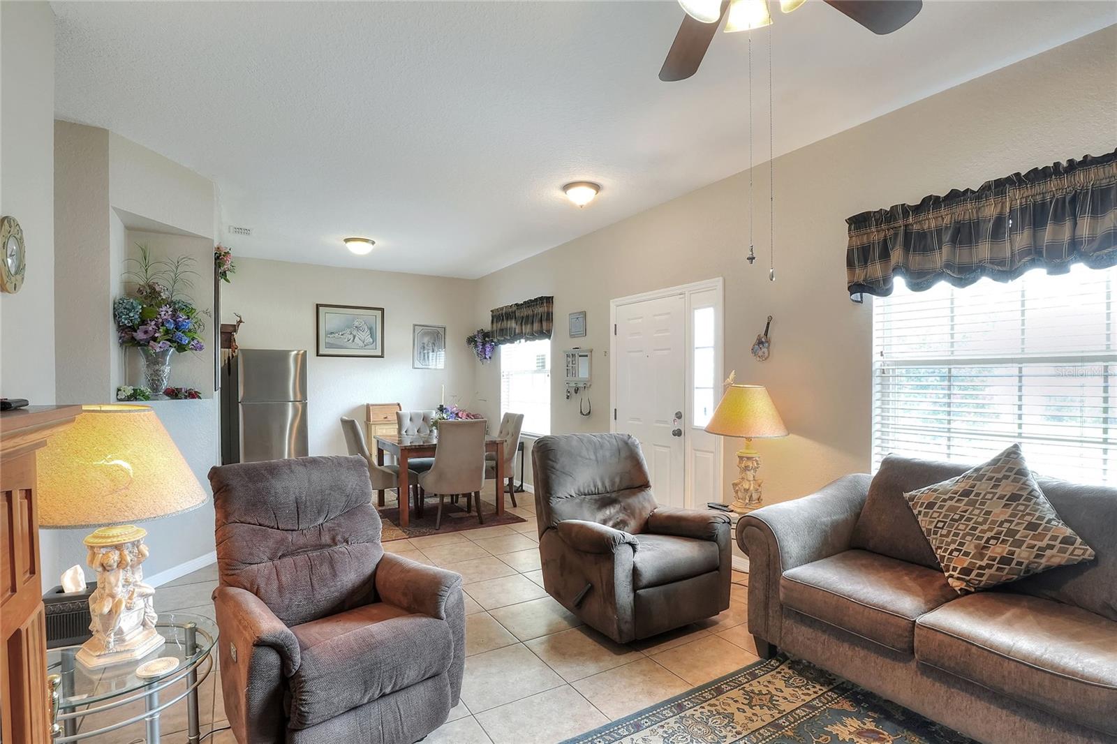 Image 7 of 52 For 930 Princeton Manor Lane