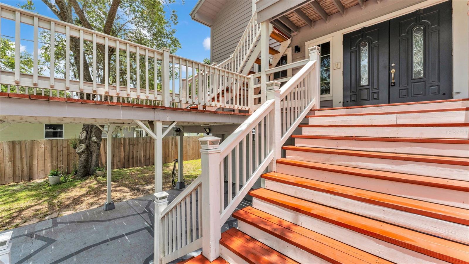 Image 41 of 75 For 9934 Peninsular Drive