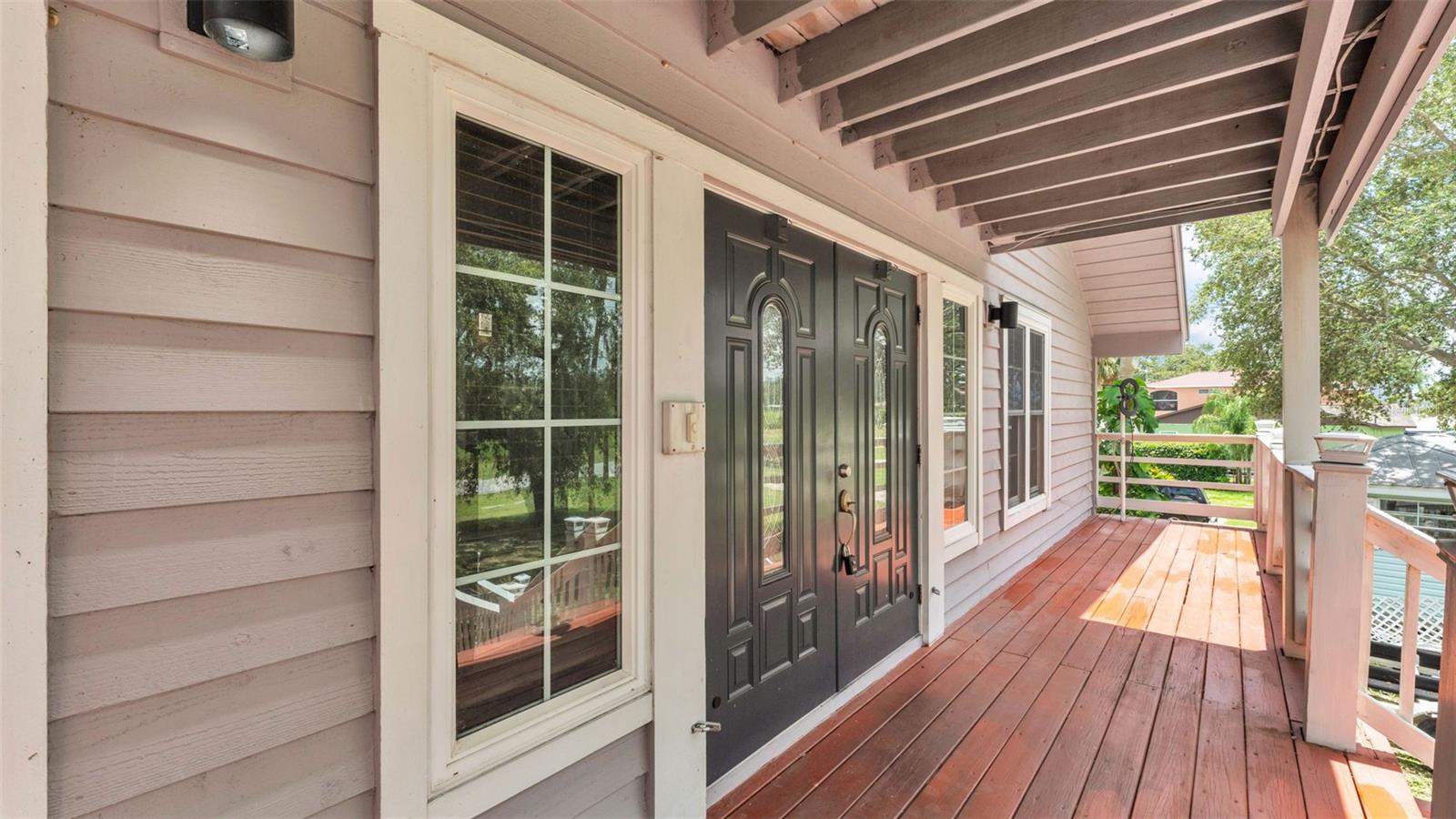 Image 43 of 75 For 9934 Peninsular Drive