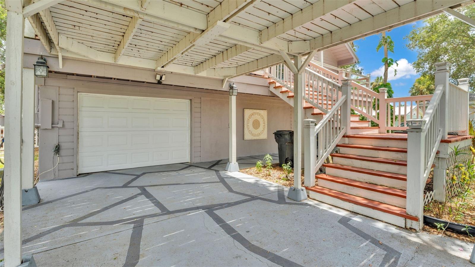 Image 70 of 75 For 9934 Peninsular Drive