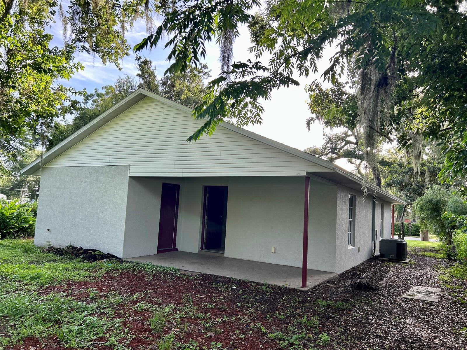 Image 5 of 25 For 209 1st Avenue