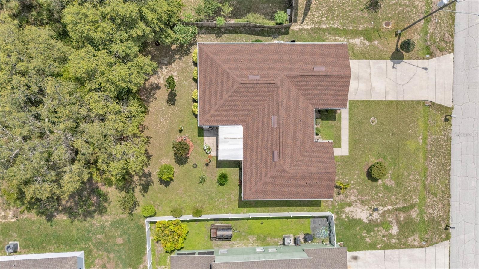 Image 14 of 49 For 123 Athabasca Drive