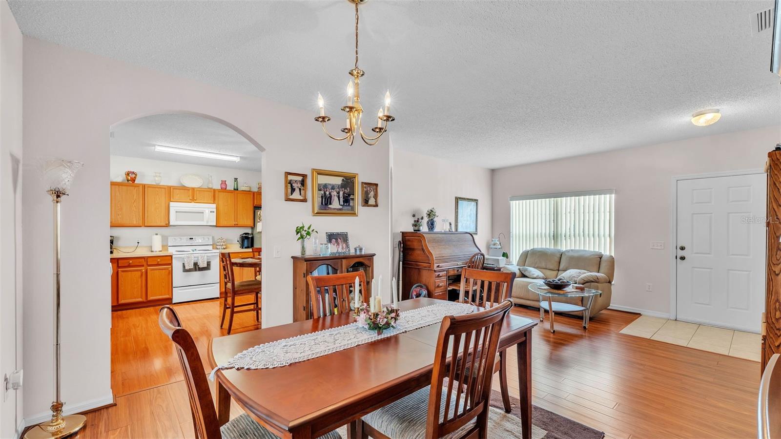 Image 23 of 49 For 123 Athabasca Drive