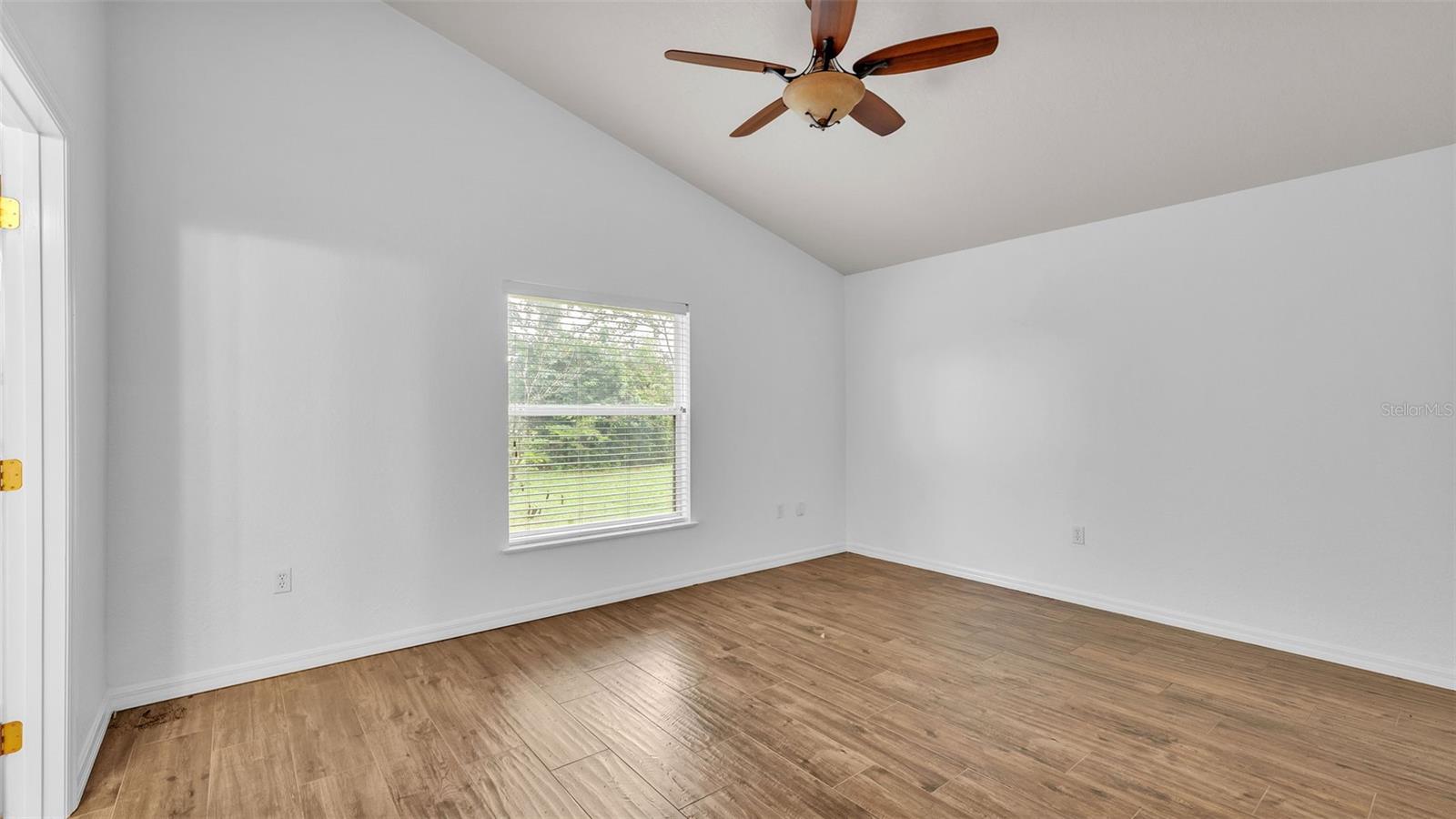 Image 30 of 39 For 5446 Pebble Beach Drive
