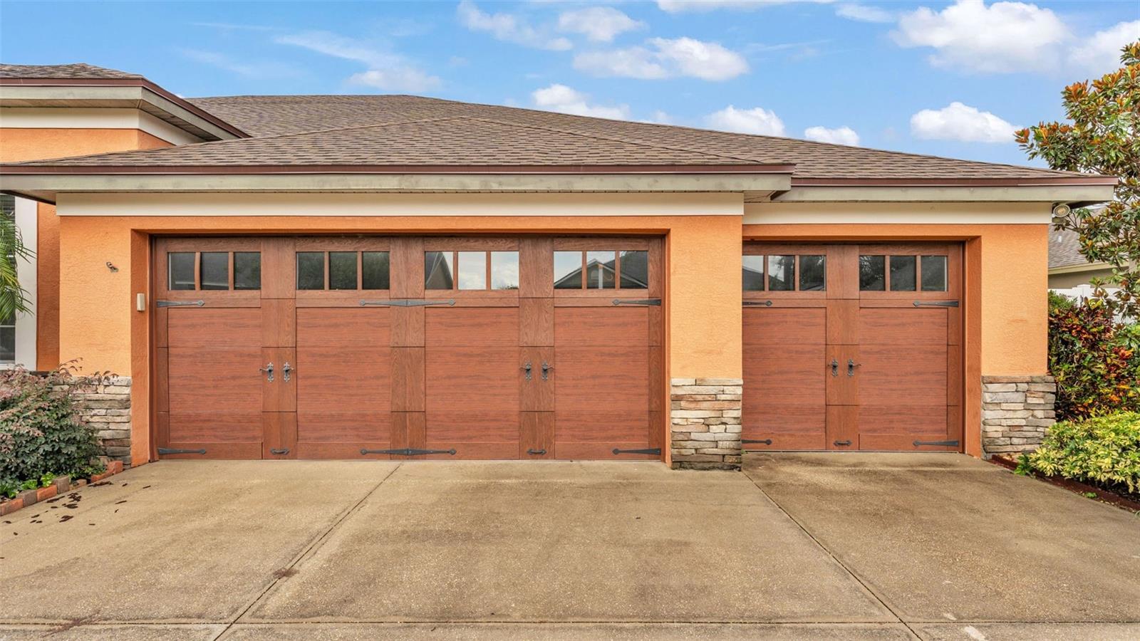 Image 6 of 39 For 5446 Pebble Beach Drive