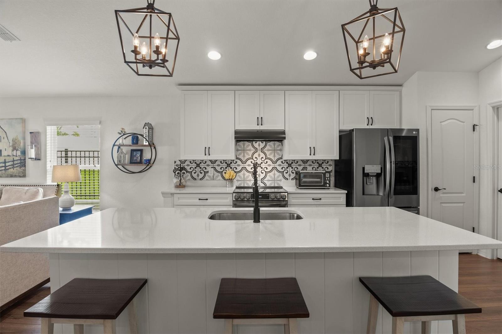 Image 11 of 38 For 6021 Eagle Pointe Drive