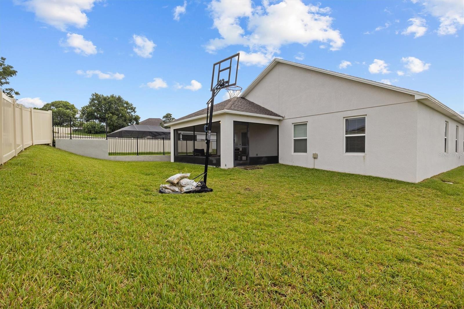 Image 33 of 38 For 6021 Eagle Pointe Drive