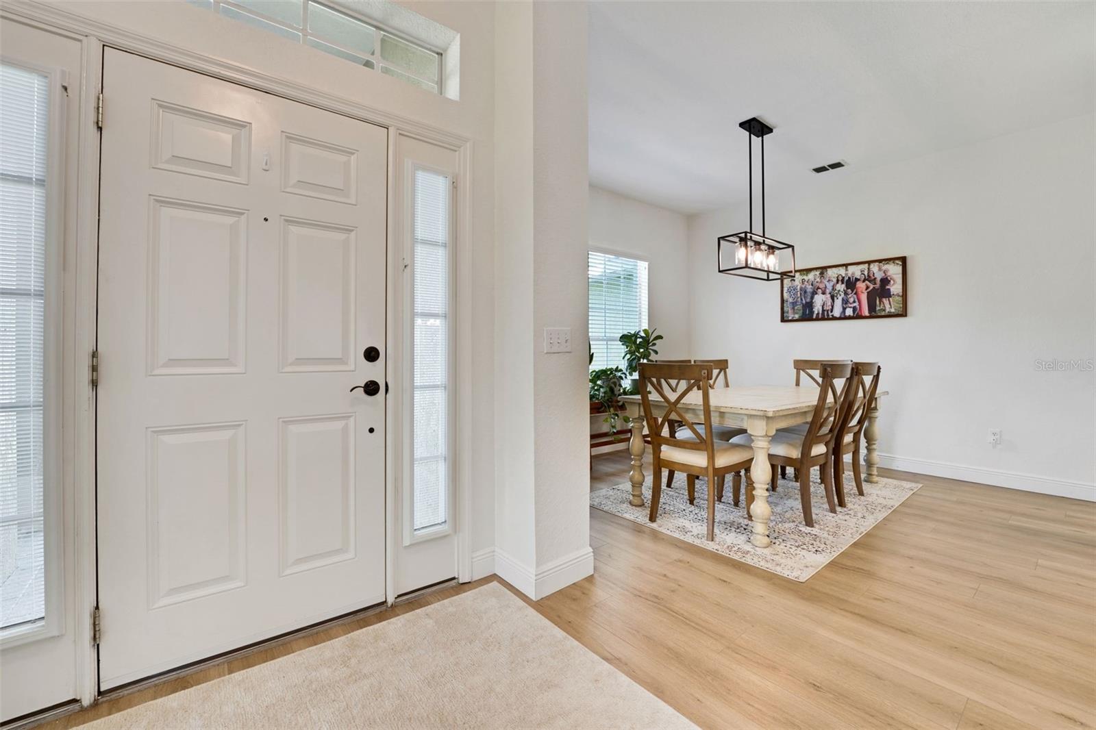 Image 13 of 60 For 122 Amber Boulevard