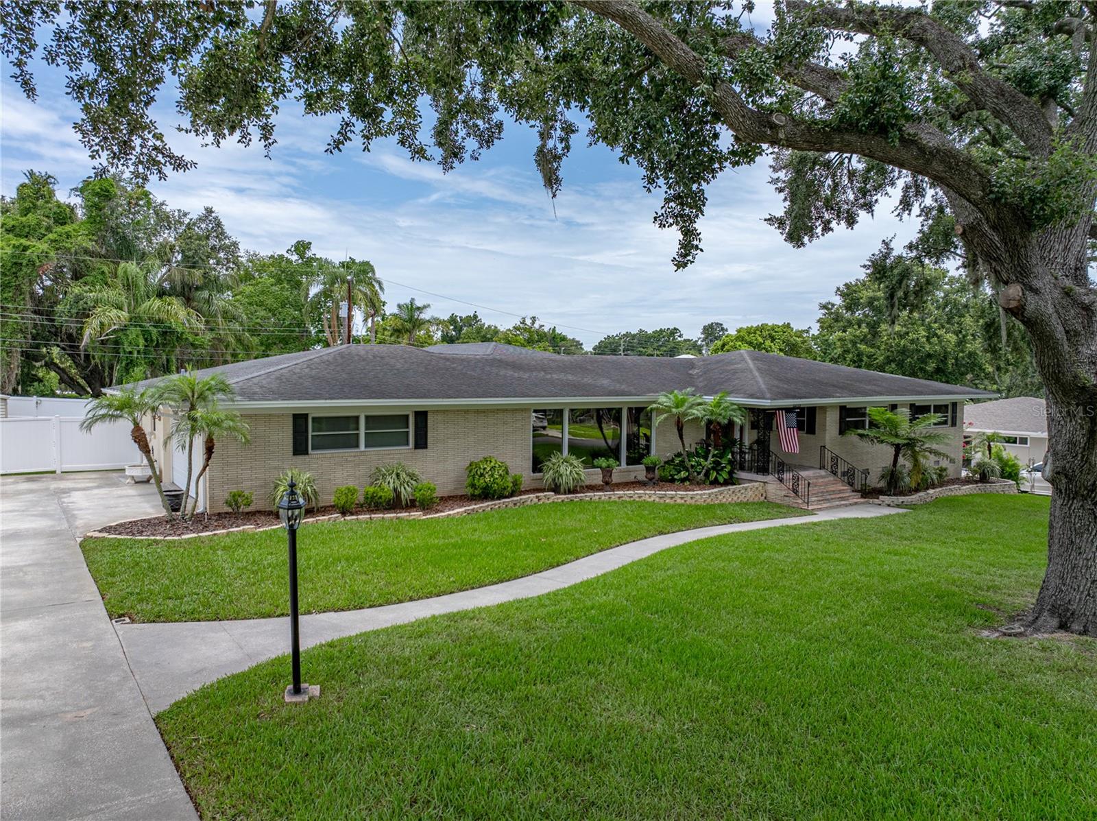 Image 2 of 81 For 2213 Woodbine Avenue