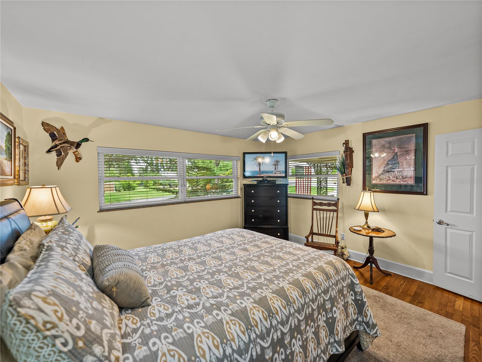 Image 48 of 81 For 2213 Woodbine Avenue