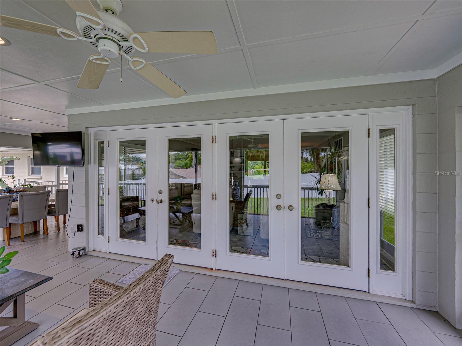 Image 50 of 81 For 2213 Woodbine Avenue