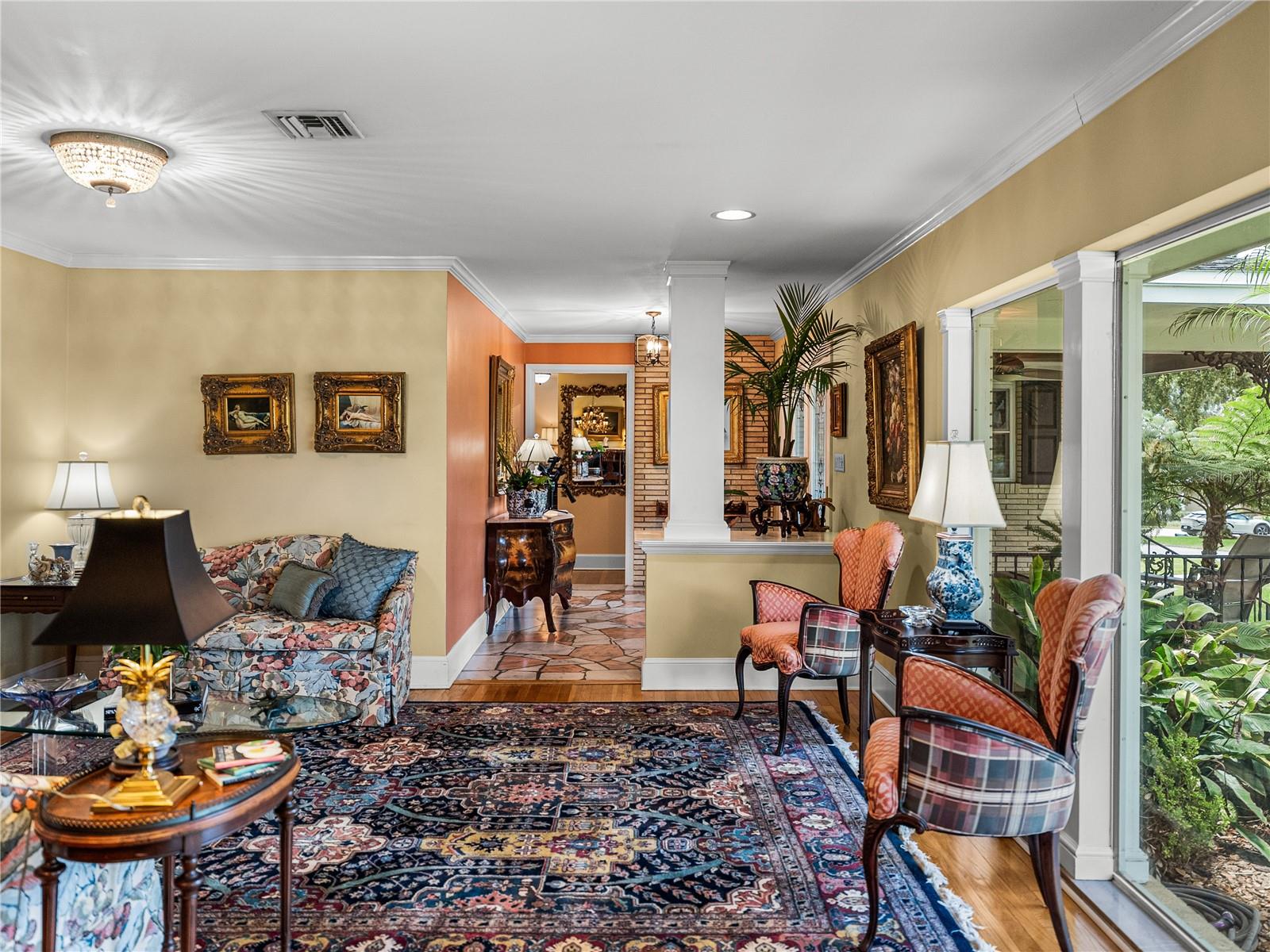 Image 6 of 81 For 2213 Woodbine Avenue