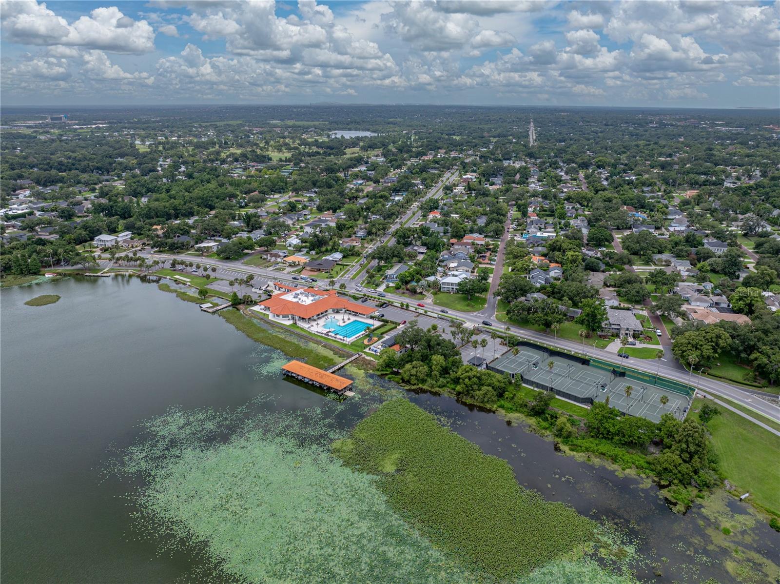 Image 76 of 81 For 2213 Woodbine Avenue