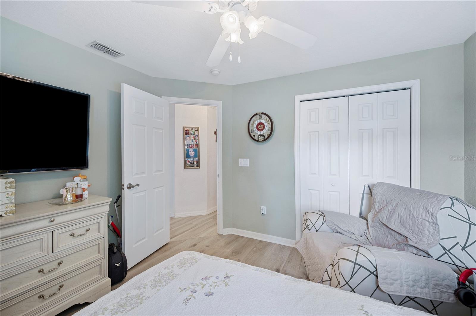 Image 25 of 38 For 5487 Oakford Drive