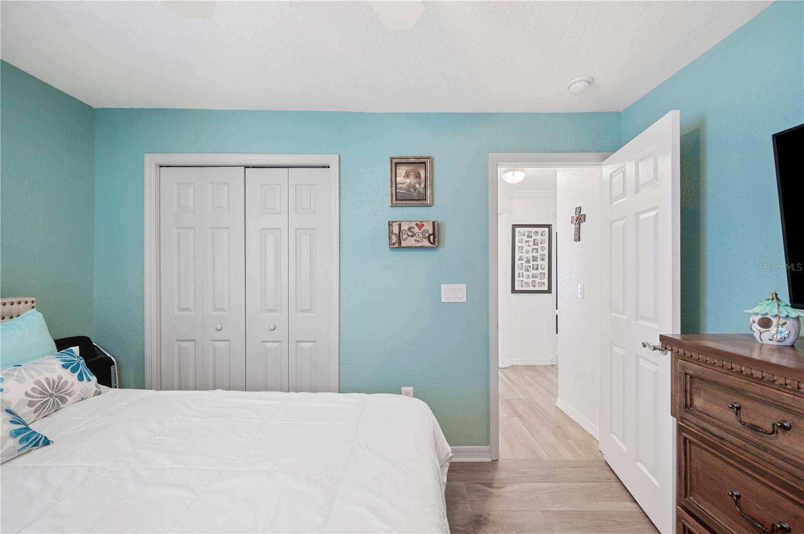 Image 31 of 38 For 5487 Oakford Drive