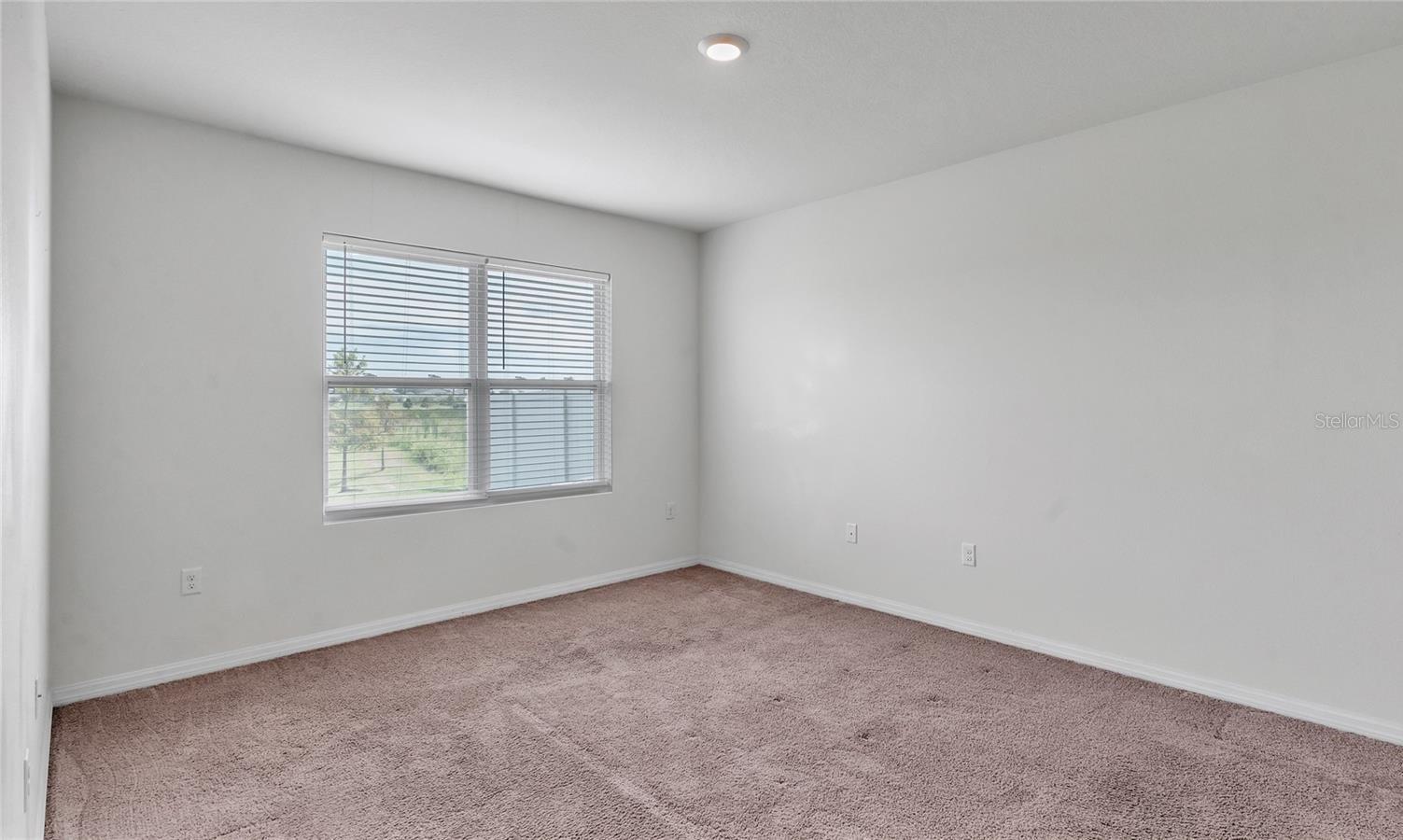 Image 18 of 31 For 2904 Long Pond Drive