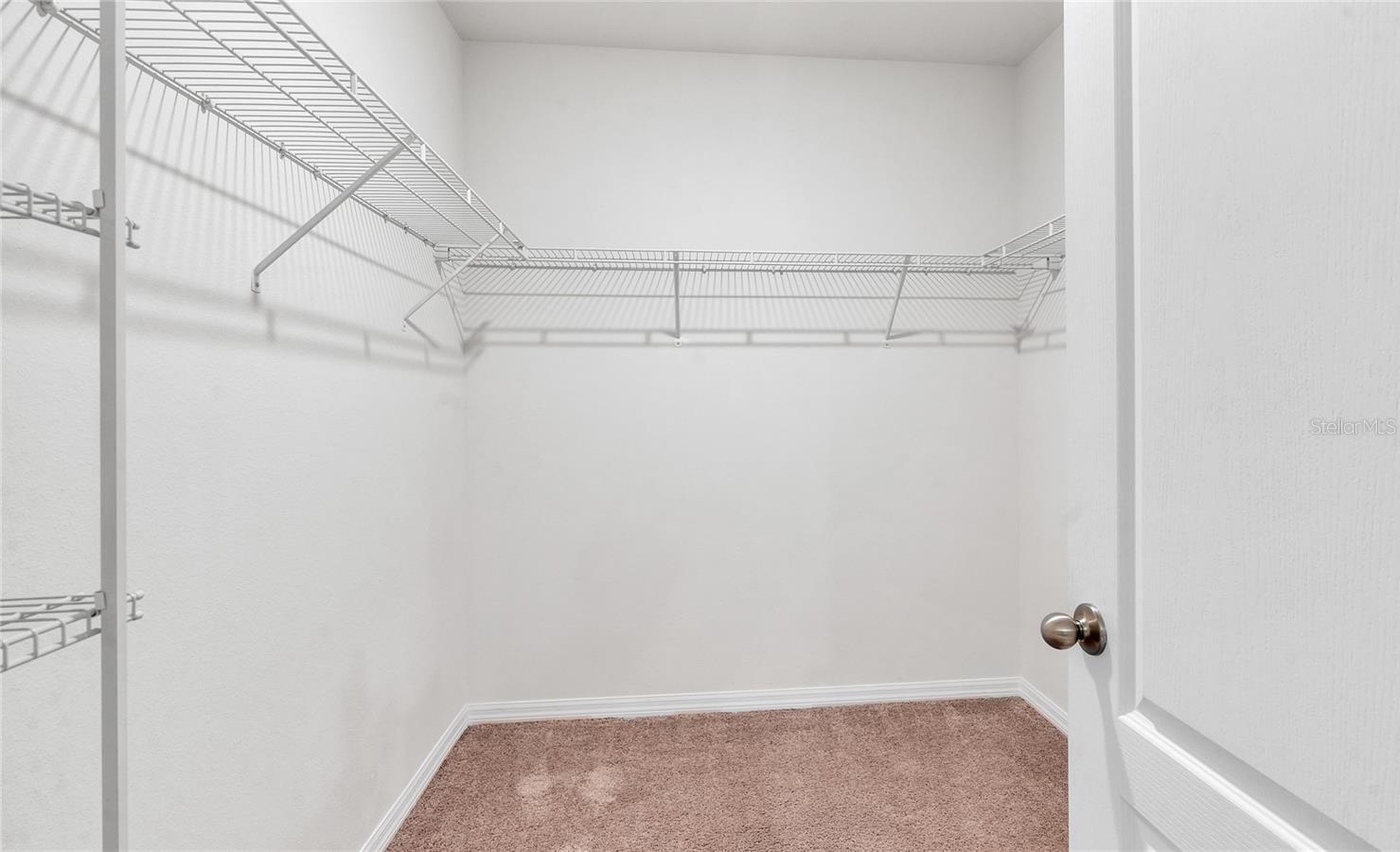 Image 21 of 31 For 2904 Long Pond Drive