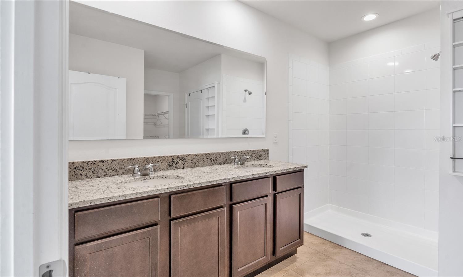 Image 22 of 31 For 2904 Long Pond Drive
