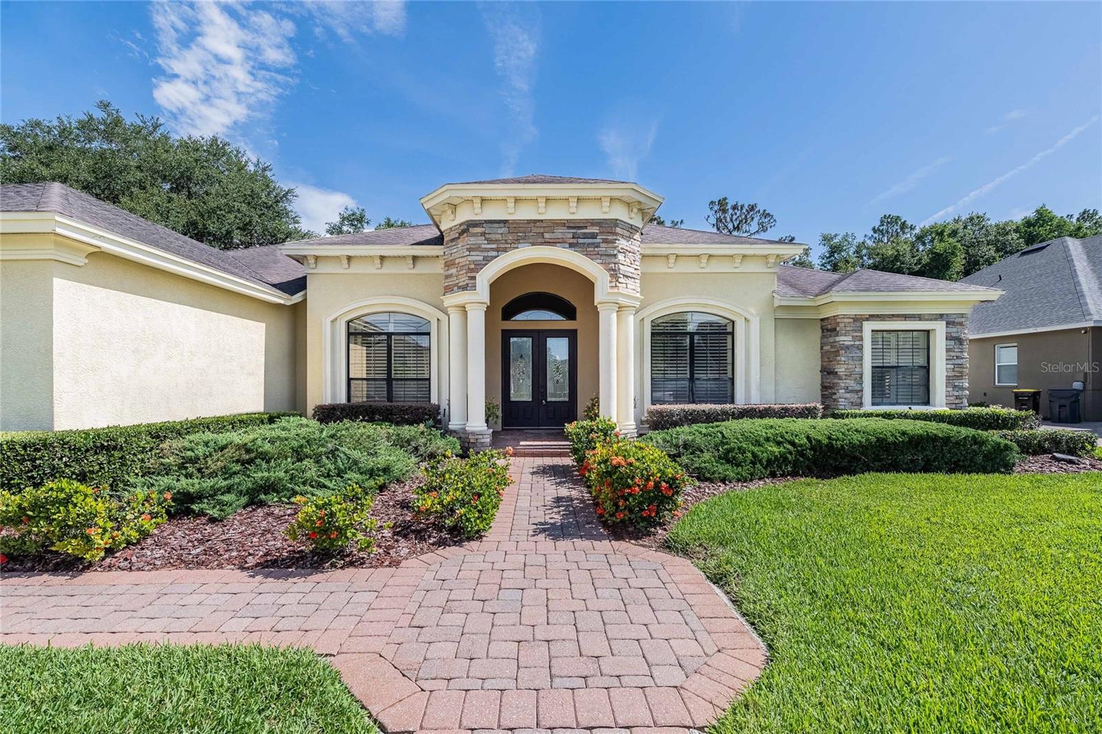 Image 3 of 54 For 6658 Crescent Woods Circle
