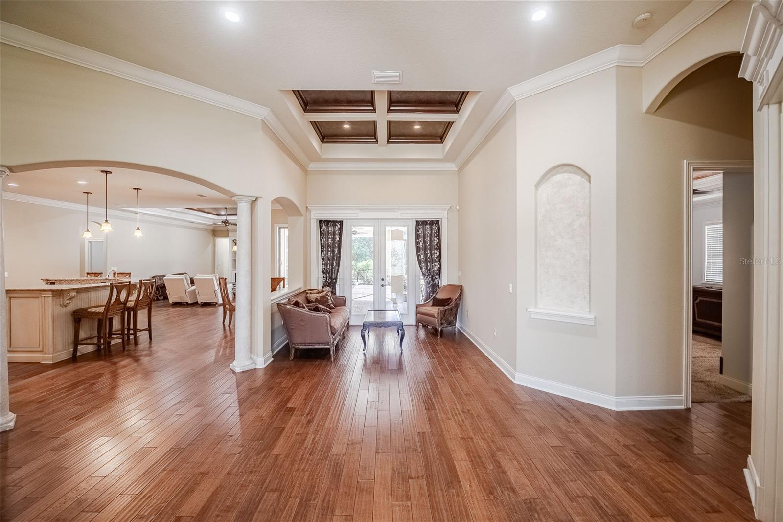 Image 7 of 54 For 6658 Crescent Woods Circle