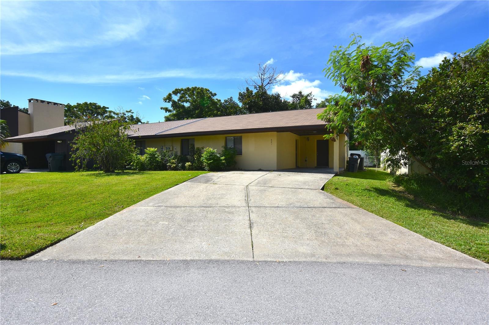 Image 2 of 16 For 321 Lake Harris Drive