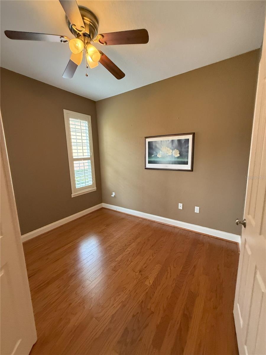 Image 17 of 24 For 2929 Mission Lakes Drive 10