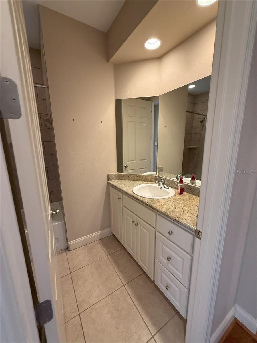Image 19 of 24 For 2929 Mission Lakes Drive 10