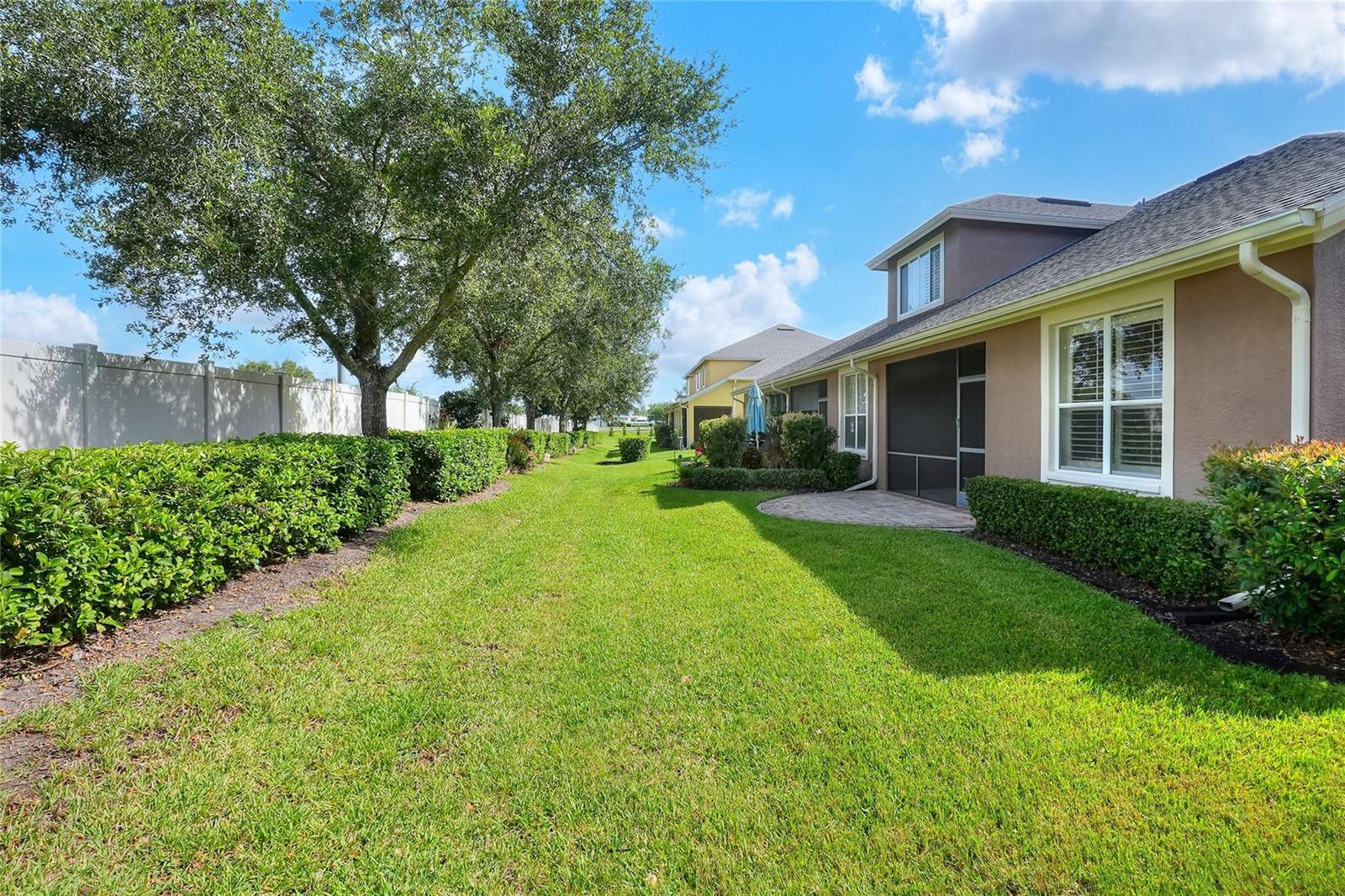 Image 35 of 39 For 2929 Mission Lakes Drive 10