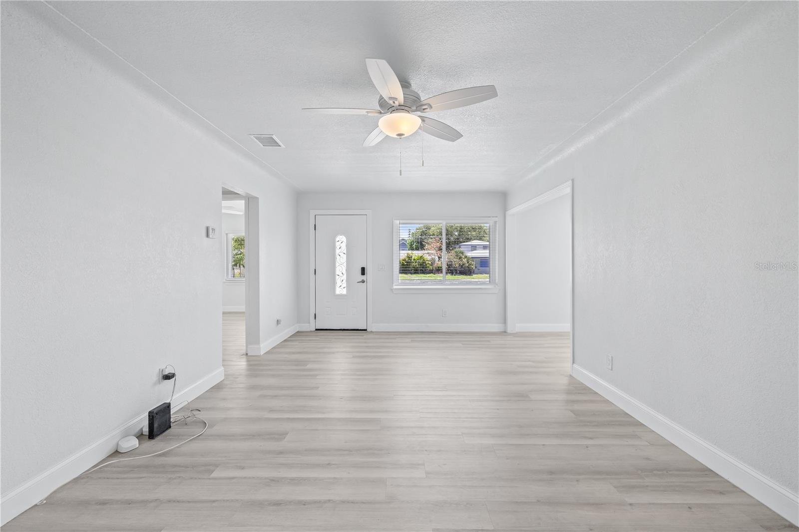 Image 10 of 50 For 4318 1st Avenue S