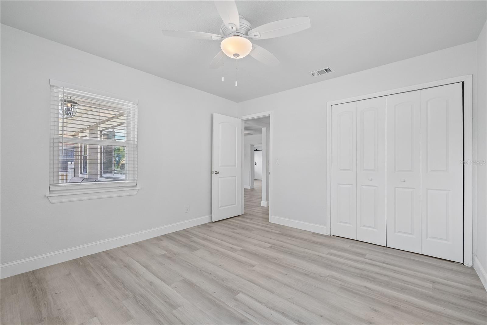 Image 30 of 50 For 4318 1st Avenue S