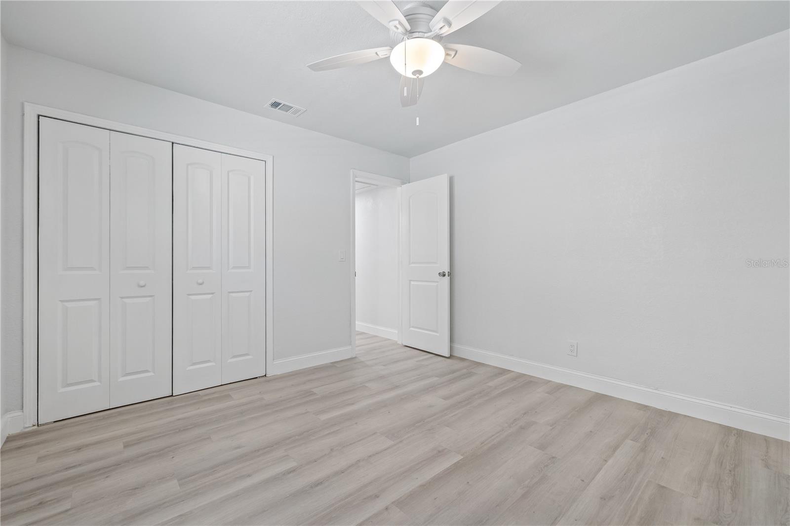 Image 34 of 50 For 4318 1st Avenue S
