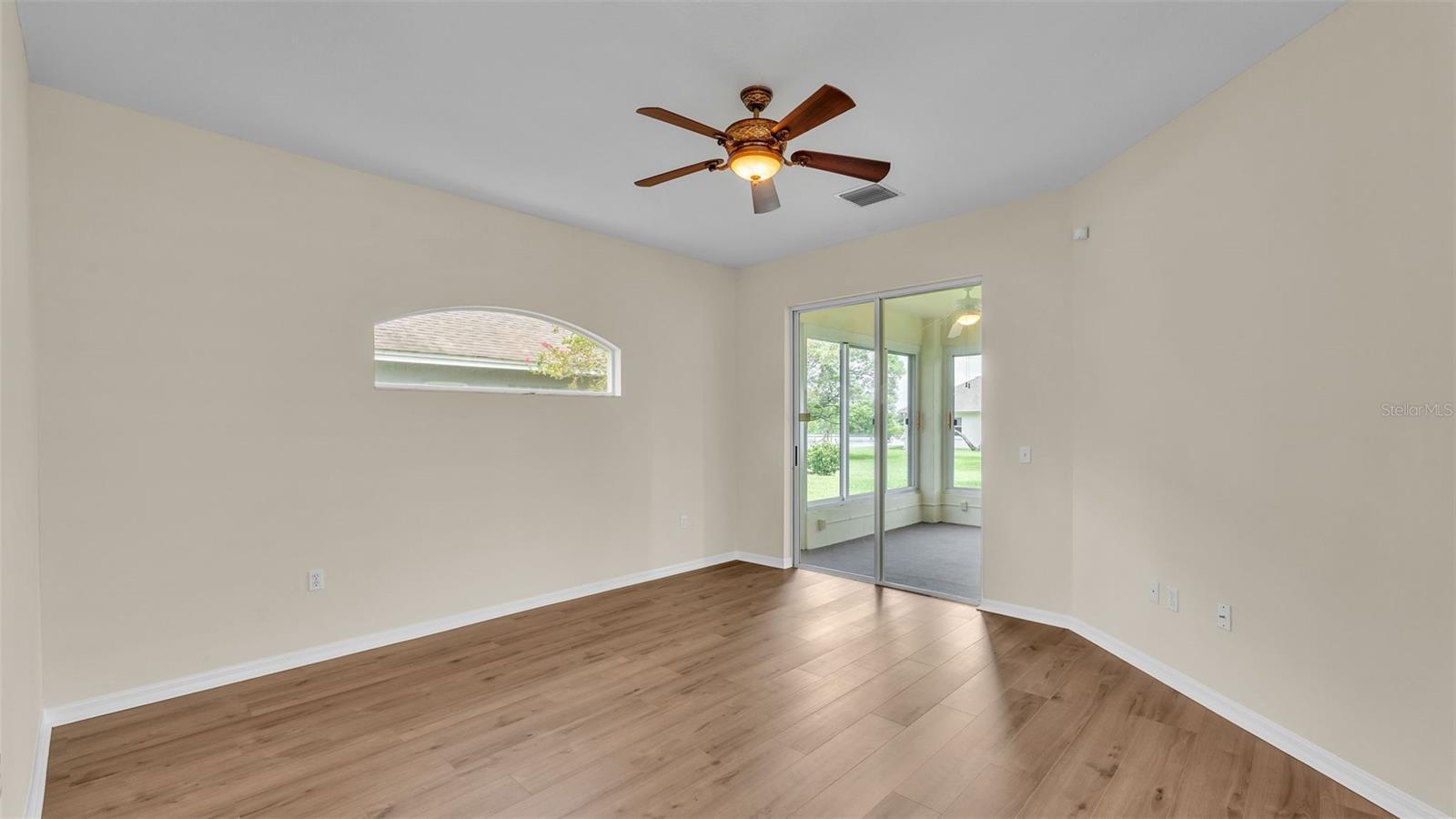 Image 15 of 55 For 4445 Pebble Pointe Drive