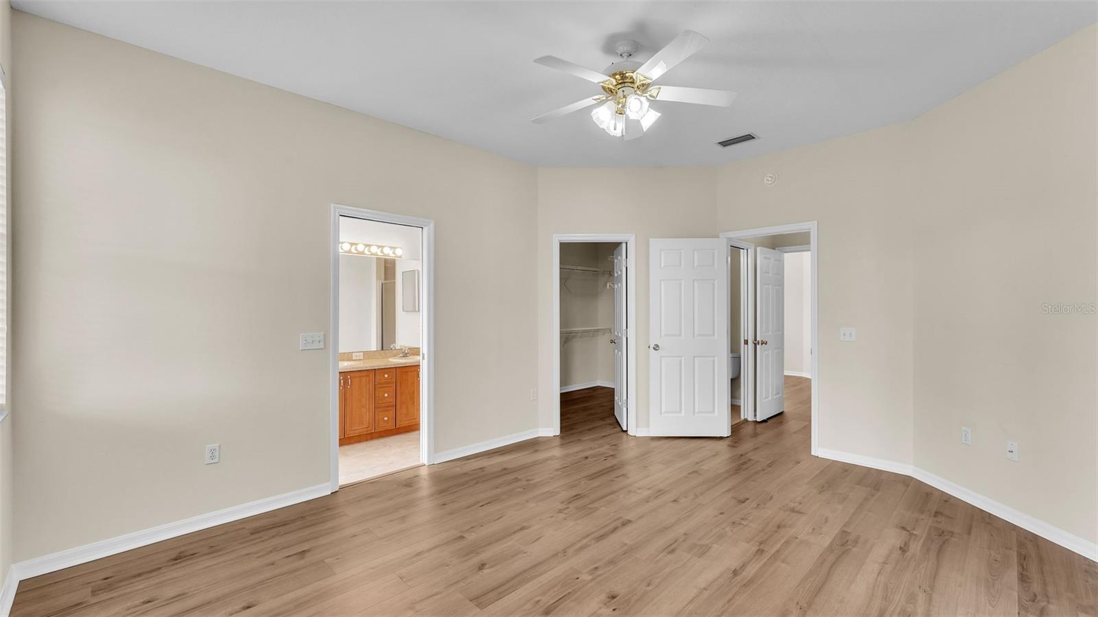 Image 27 of 55 For 4445 Pebble Pointe Drive