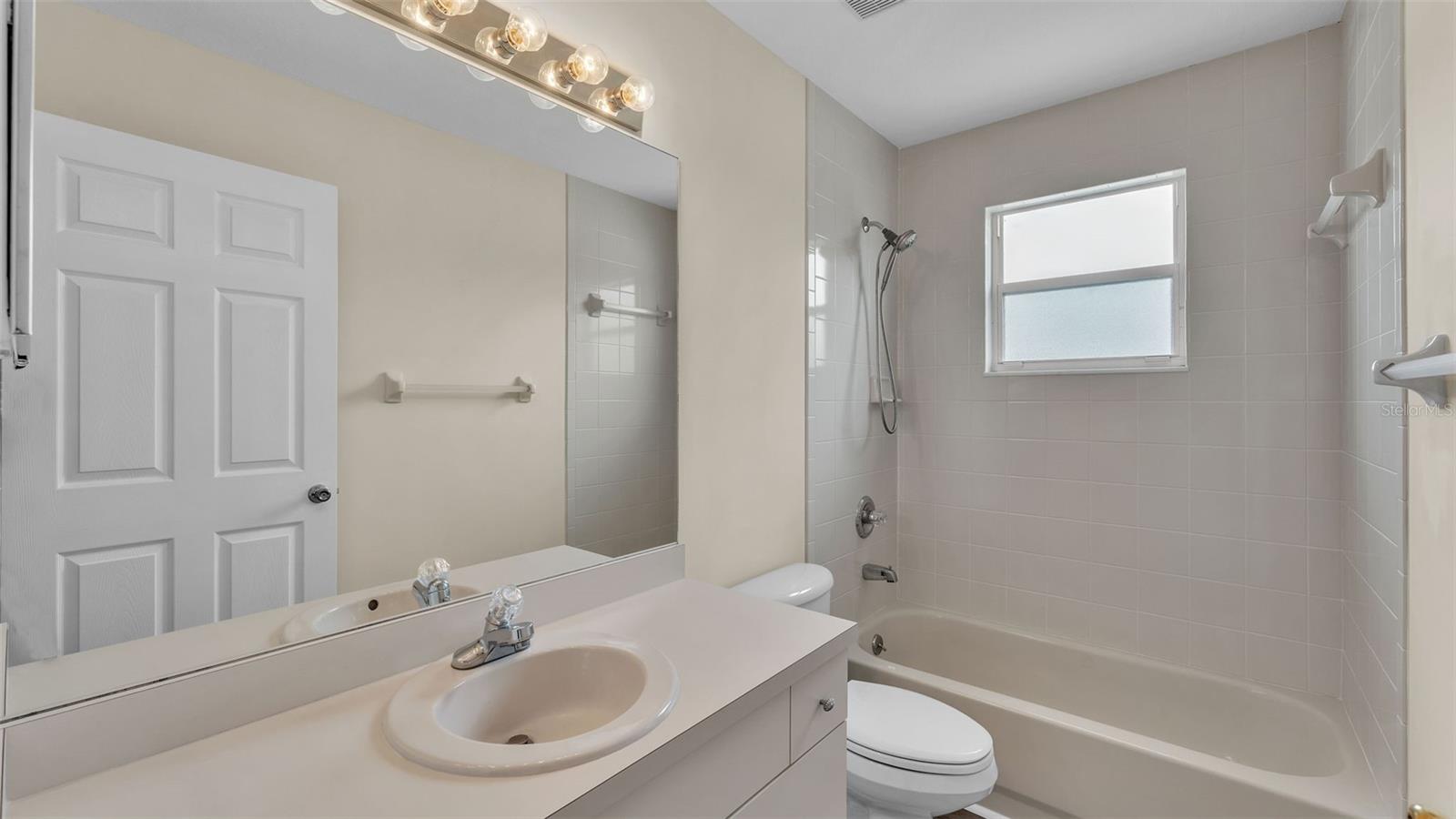 Image 34 of 55 For 4445 Pebble Pointe Drive