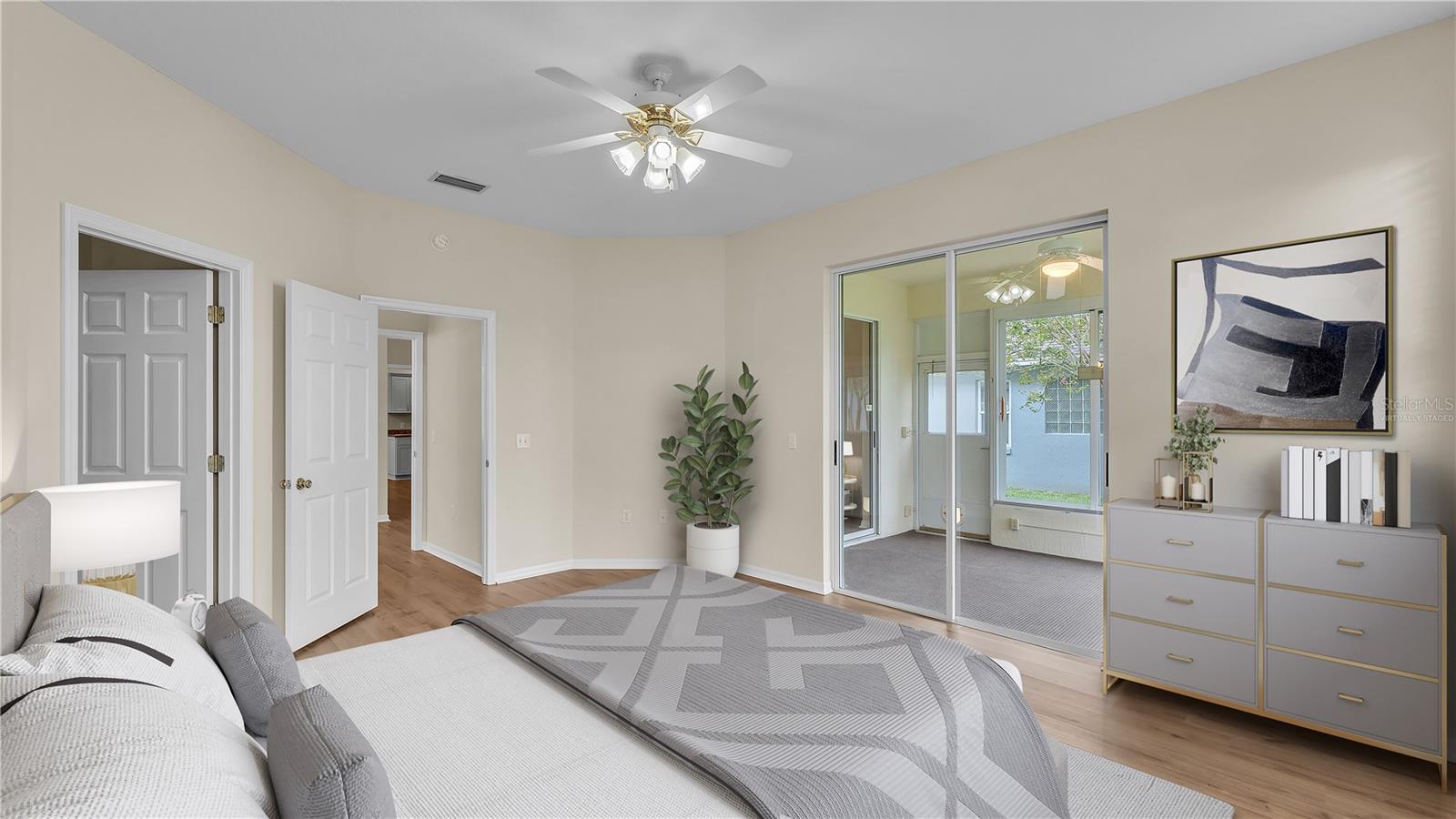 Image 5 of 55 For 4445 Pebble Pointe Drive
