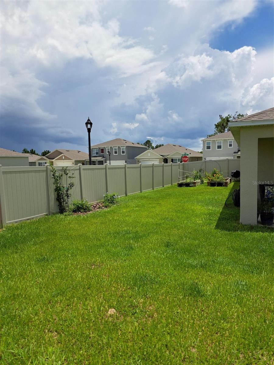 Image 32 of 36 For 11356 Amber Ridge Dr