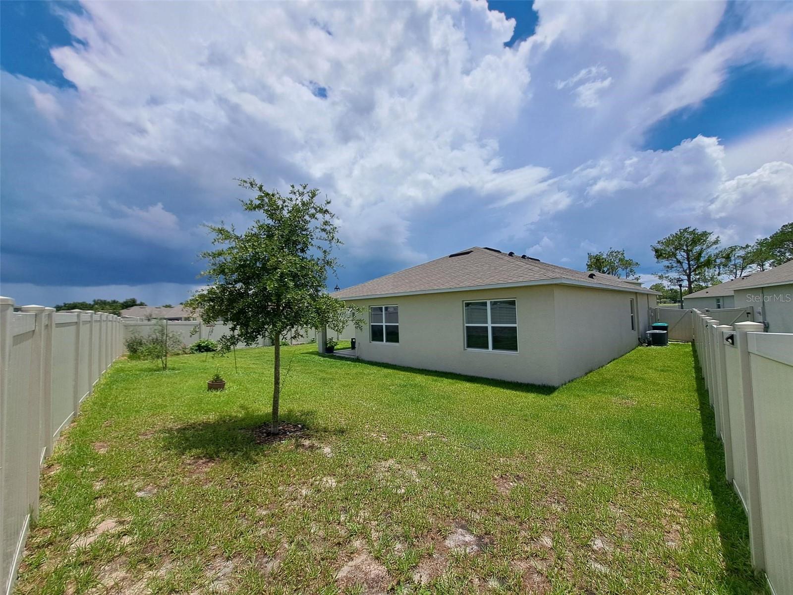 Image 33 of 36 For 11356 Amber Ridge Dr