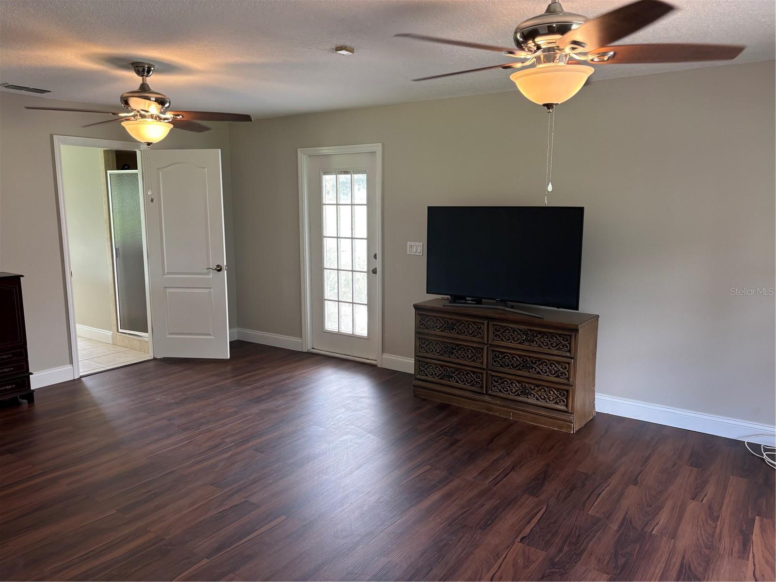 Listing photo id 10 for 4641 Us Highway 98 E