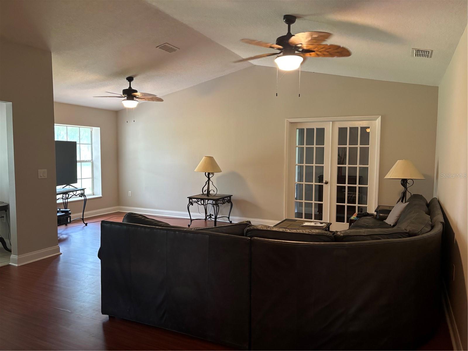 Listing photo id 5 for 4641 Us Highway 98 E