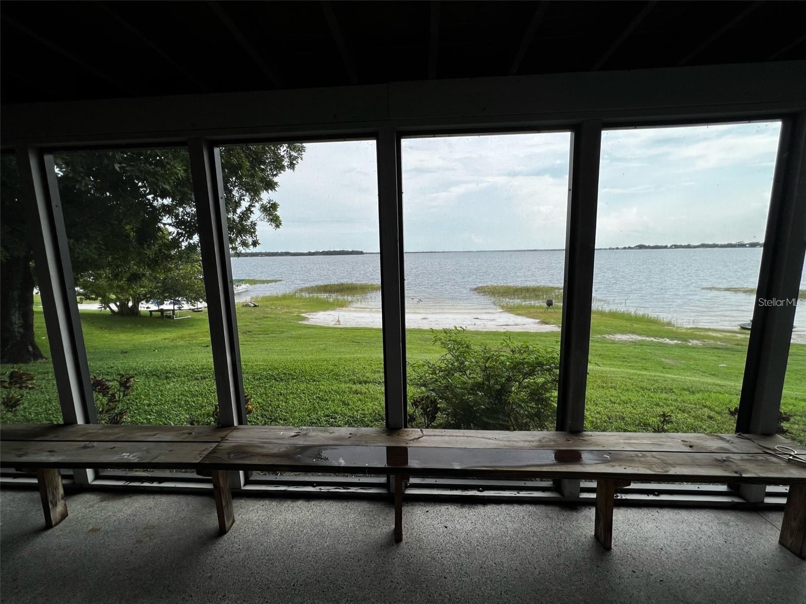 Image 12 of 46 For 1702 Scenic Highway
