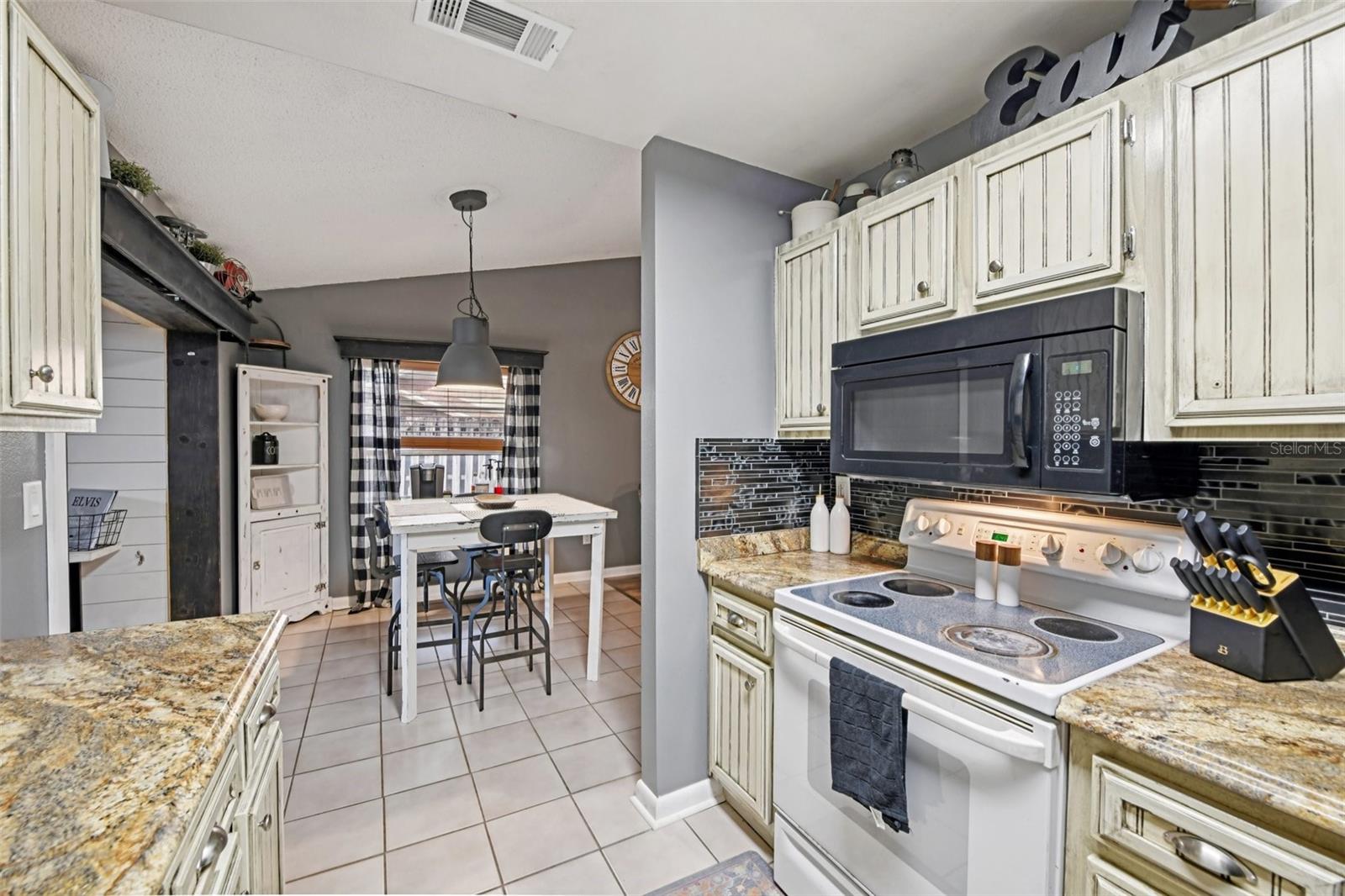 Image 15 of 69 For 4650 Eastwind Drive