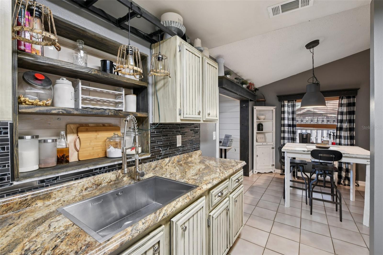 Image 16 of 69 For 4650 Eastwind Drive