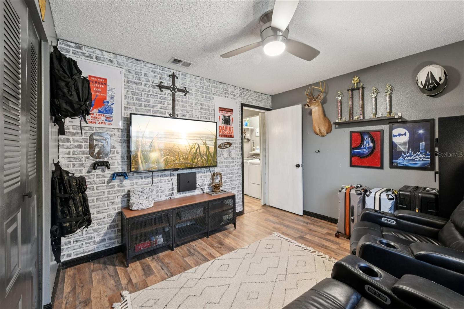 Image 32 of 69 For 4650 Eastwind Drive