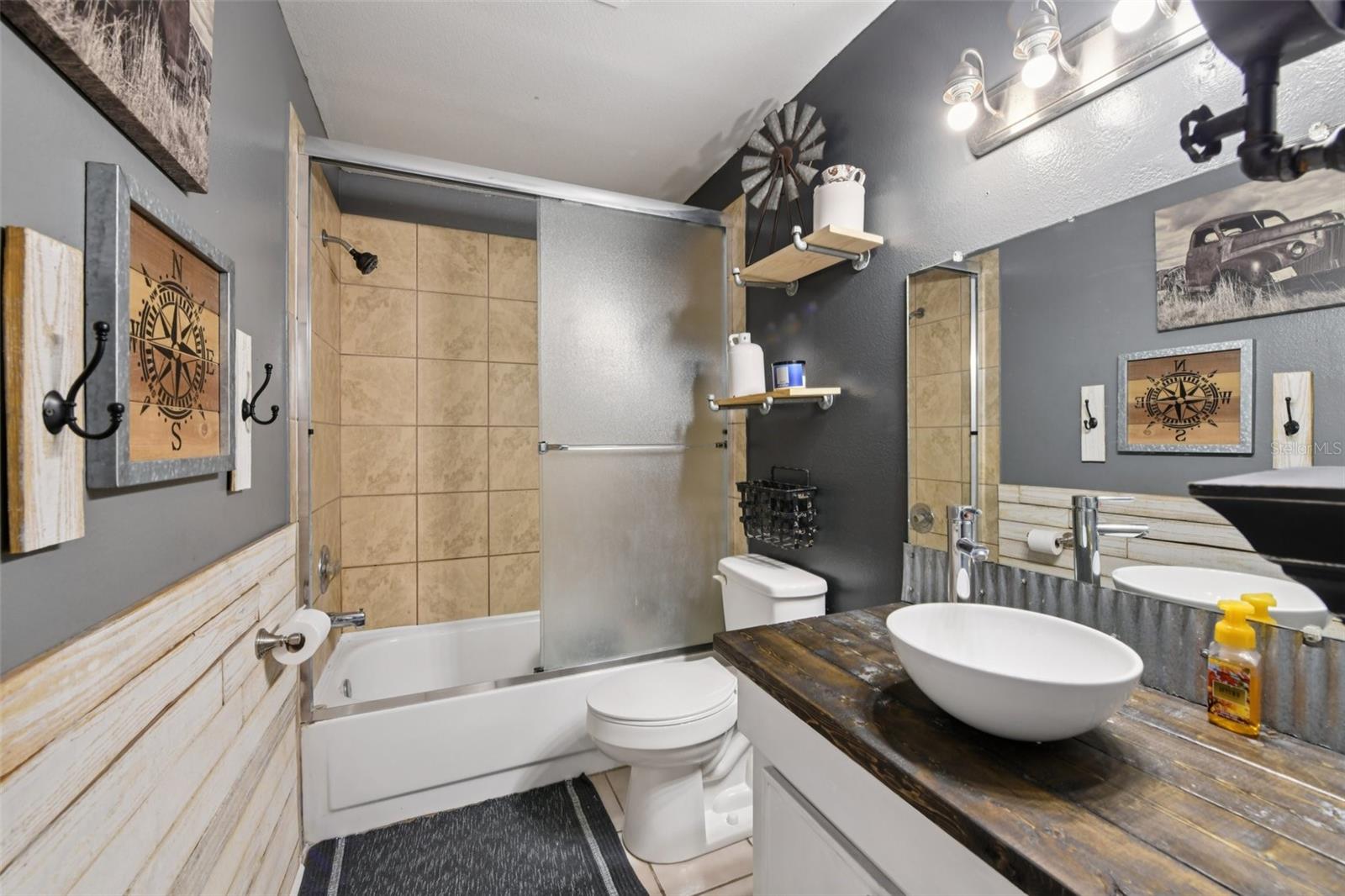 Image 33 of 69 For 4650 Eastwind Drive