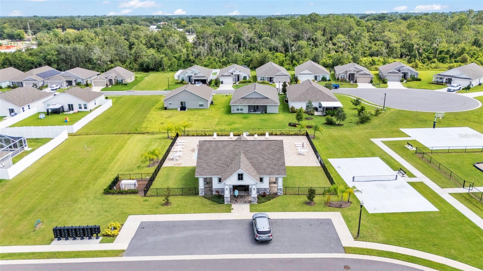Image 10 of 62 For 1095 Woodland Oaks Drive