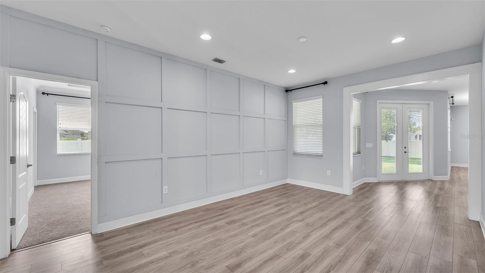 Image 16 of 62 For 1095 Woodland Oaks Drive