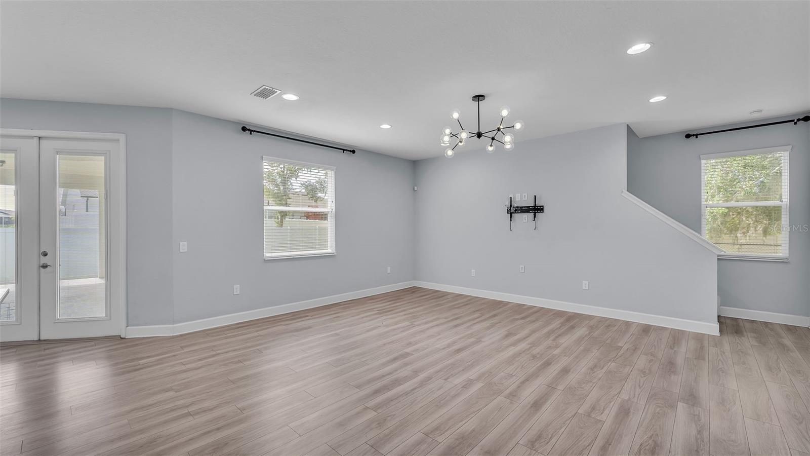 Image 30 of 62 For 1095 Woodland Oaks Drive
