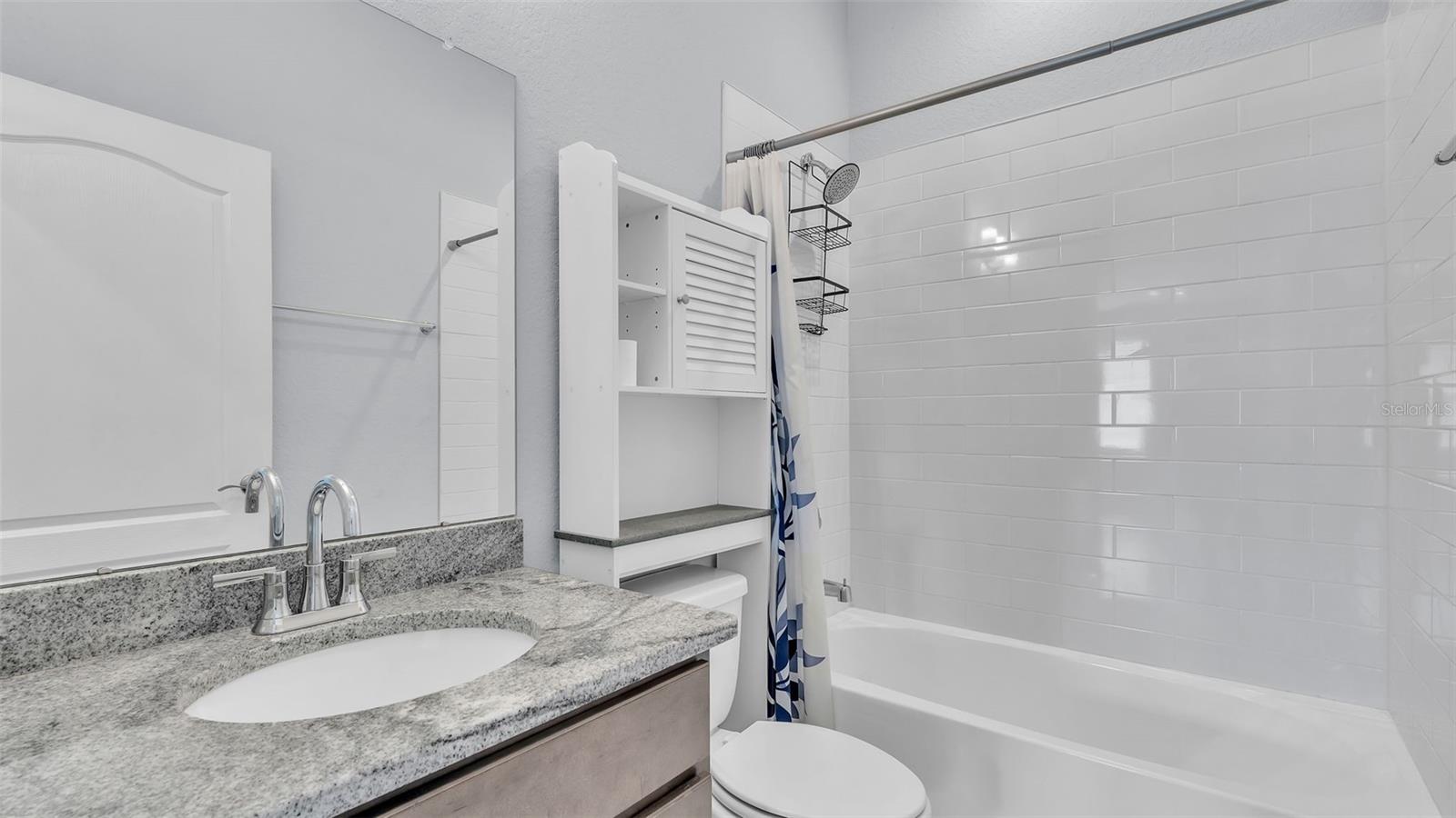 Image 33 of 62 For 1095 Woodland Oaks Drive